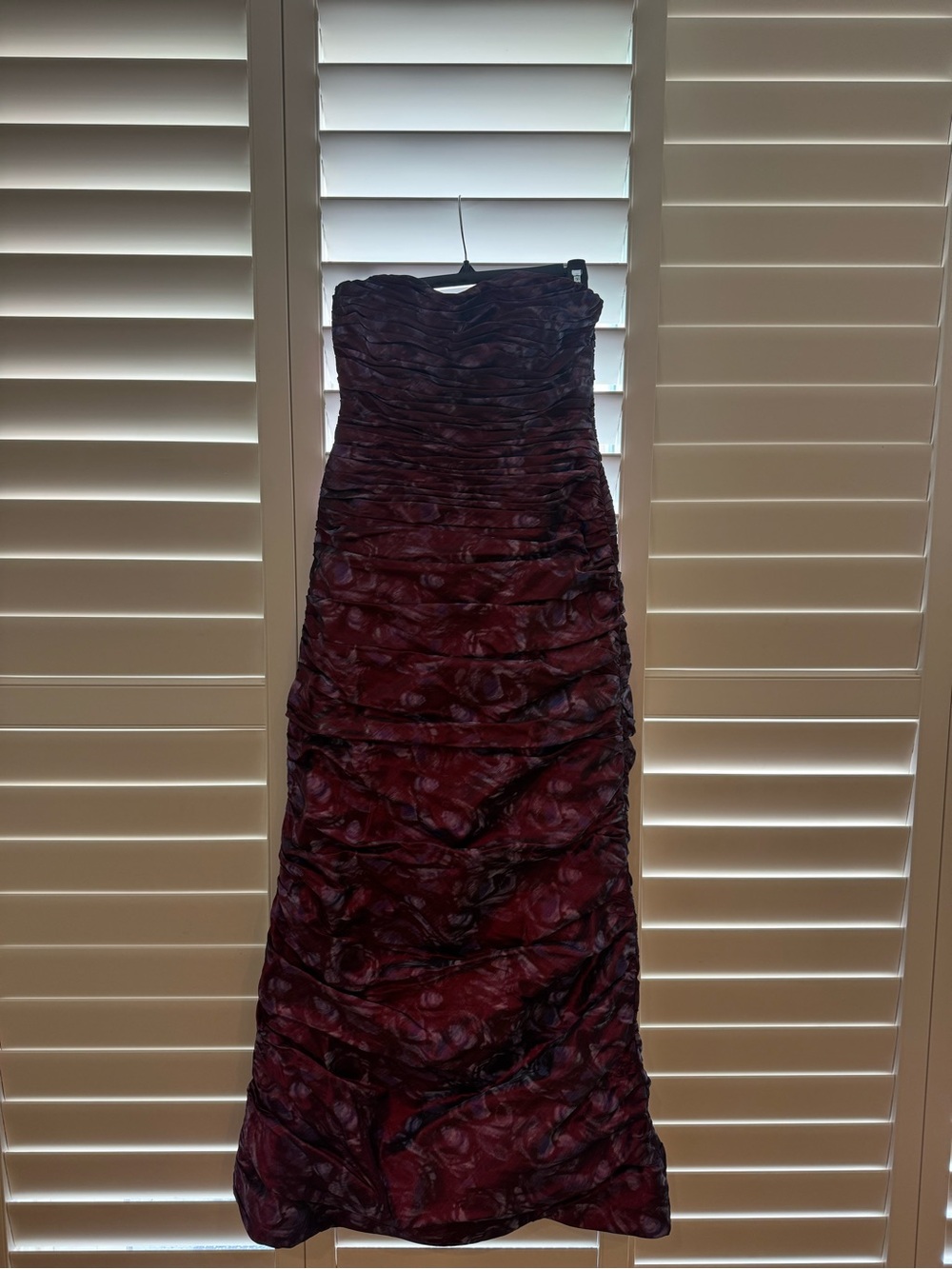 Teri Jon Strapless Burgundy Floral Jacquard Evening Gown